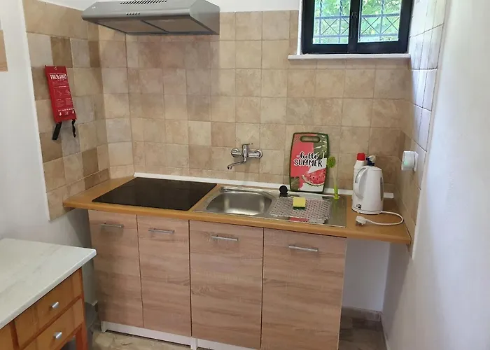 Julia's Apartamento Calamata