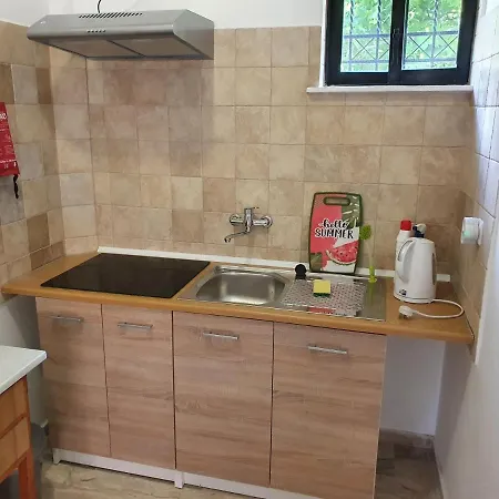 Julia's アパート カラマタ