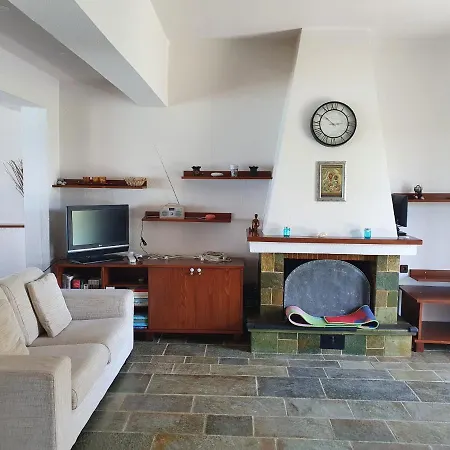 Julia'S Sea Apartment Calamata