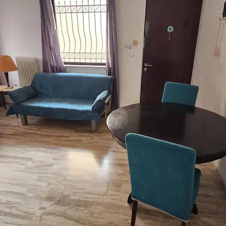 Julia's Apartment